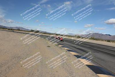 media/Nov-16-2025-Race Pace (Sun) [[8c5fa54630]]/Non Verified Riders (1st 20 Minutes)/3-Turn 3 Inside (11am)/